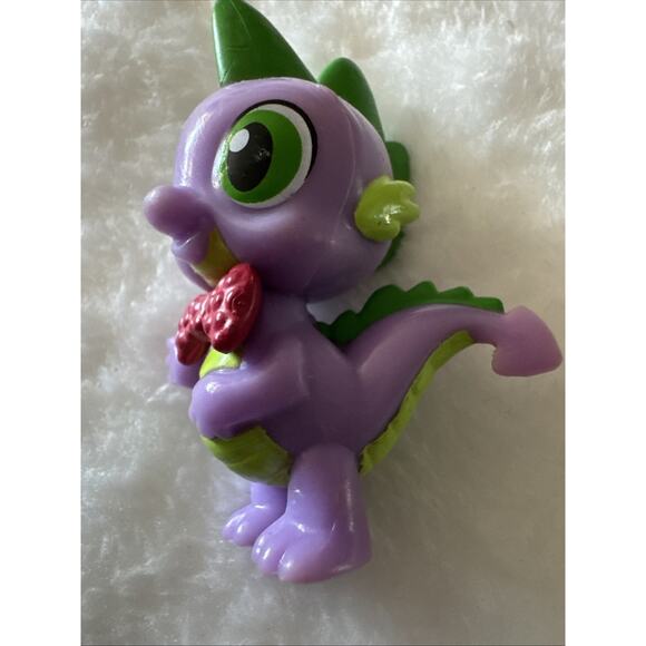 My Little Pony Spike the Dragon With Bowtie - Friendship Is Magic - 2” Figure - Picture 2 of 5